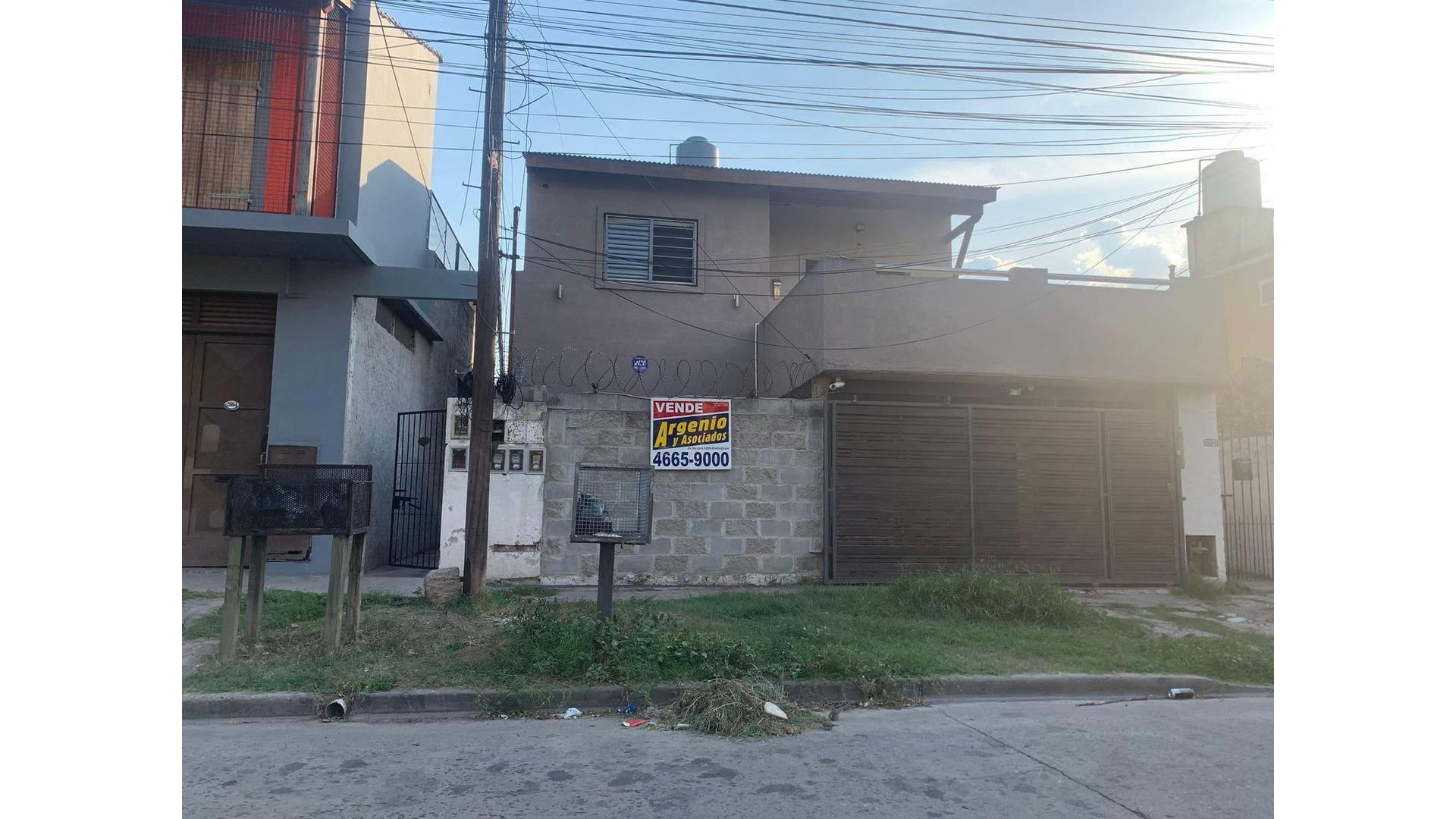 Thevenin 2600 - USD89.900 - Casa - en Venta