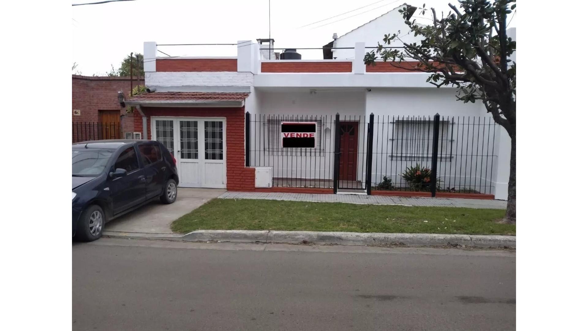 Mitre 800 - USD86.000 - Casa - en Venta