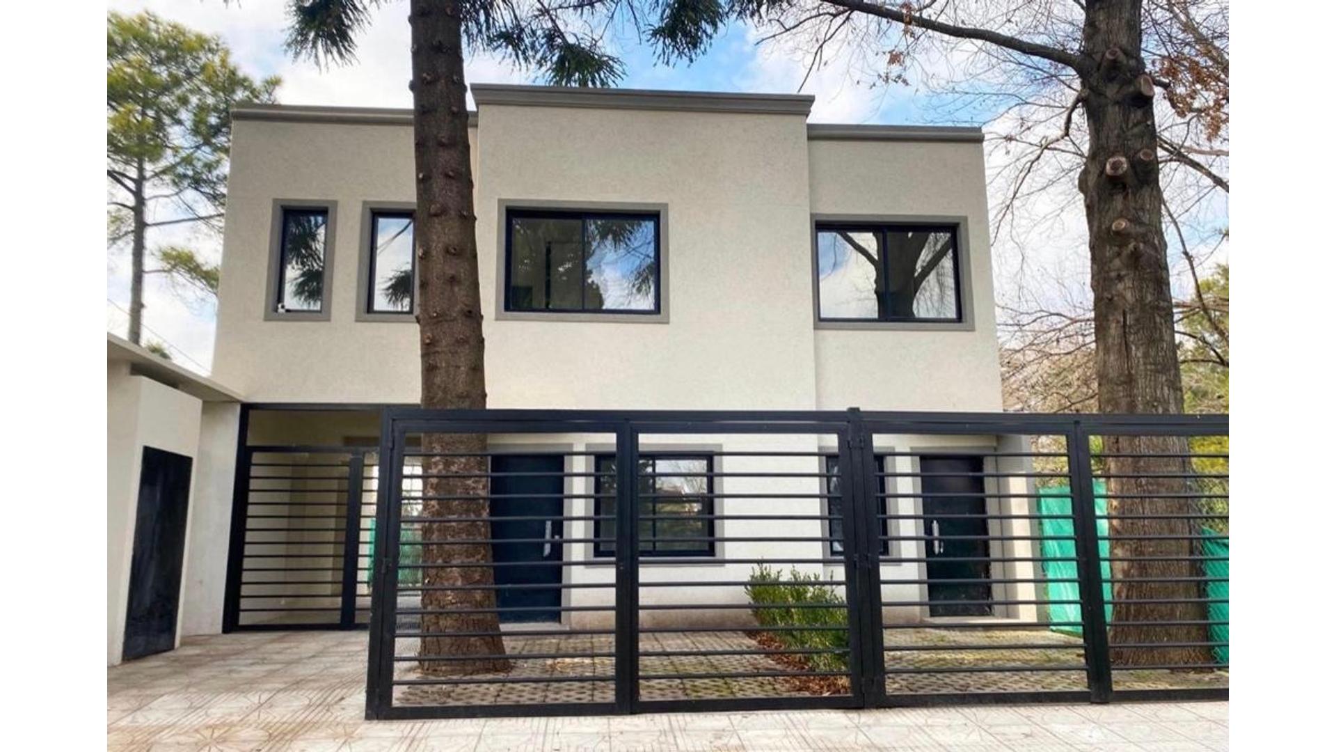 Pedro Solanet 5000 - USD65.000 - Casa - en Venta