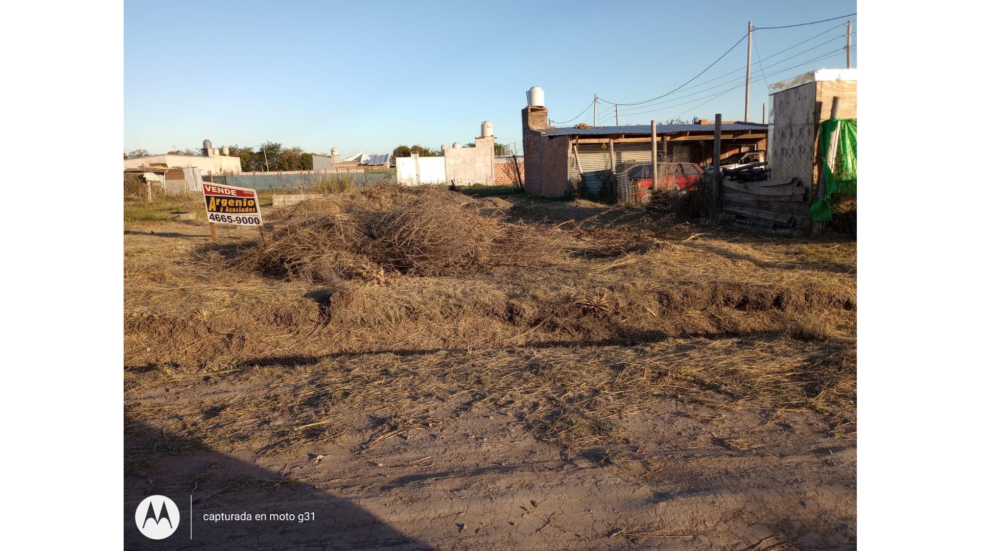 Humbolt Y Varela - USD7.500 - Terreno - en Venta