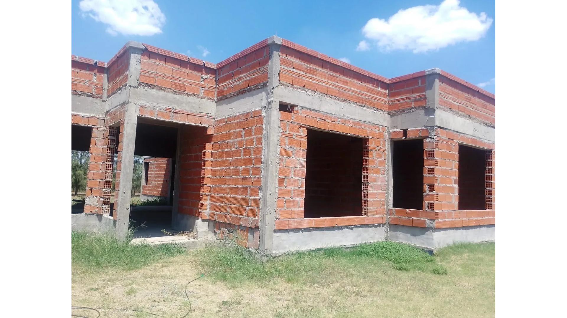Lomas De Ezeiza - USD129.000 - Casa - en Venta