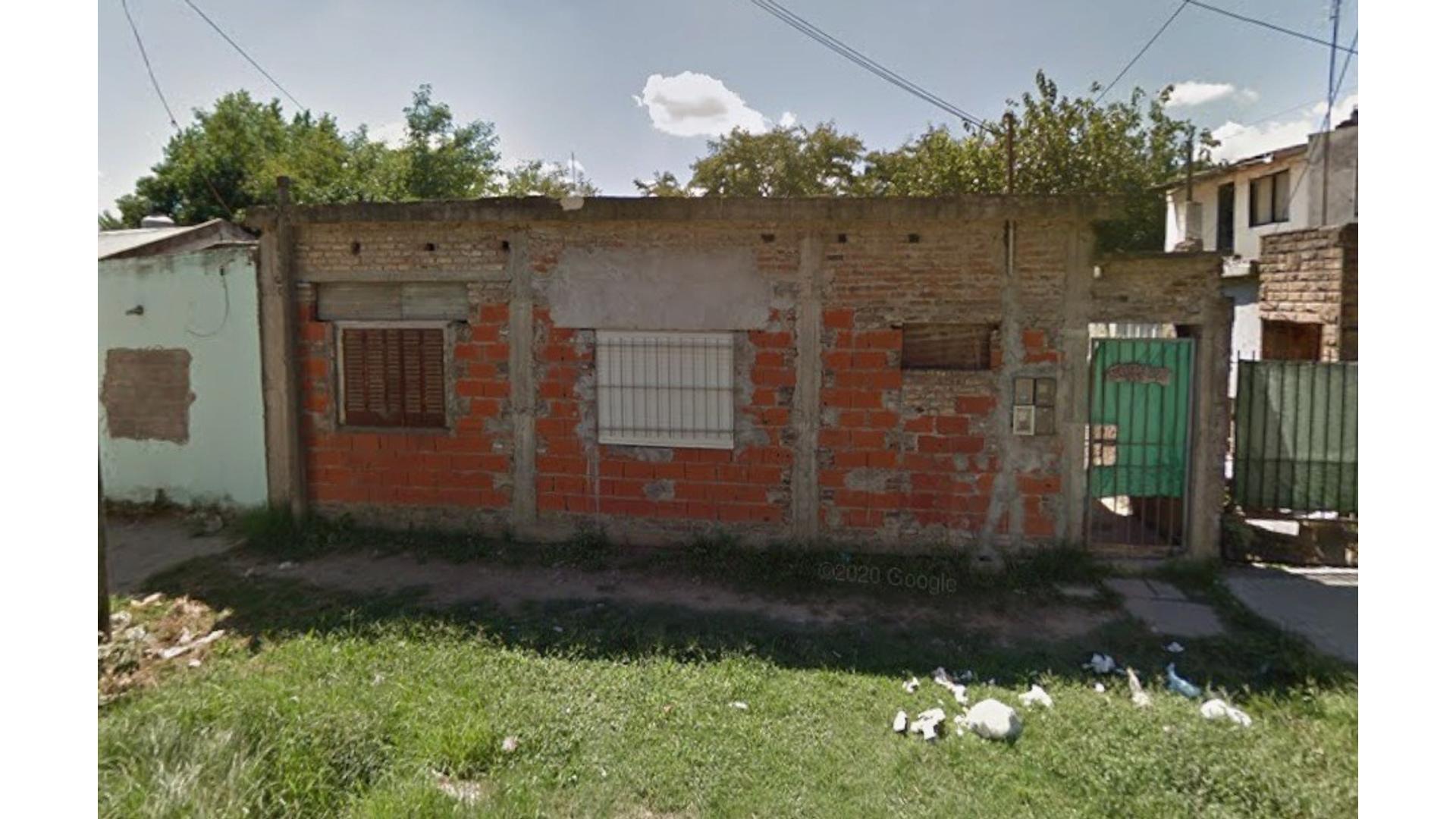 Nogoyá 800 - USD25.000 - Casa - en Venta