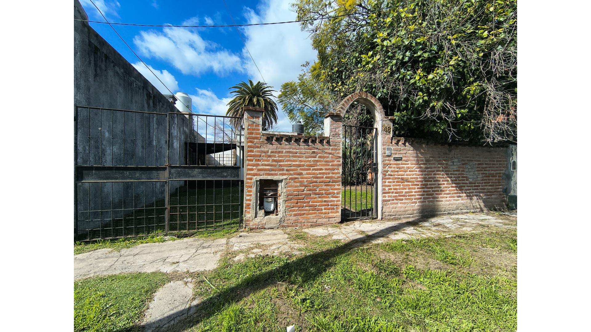 Alvarez Thomas 100 - USD69.000 - Casa - en Venta