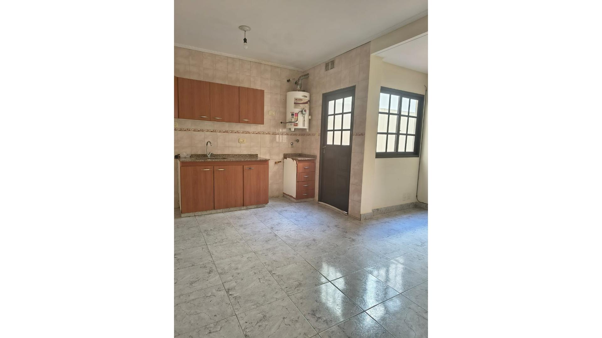 Altolaguirre 2400 - ARS700.000 - Departamento - en Alquiler