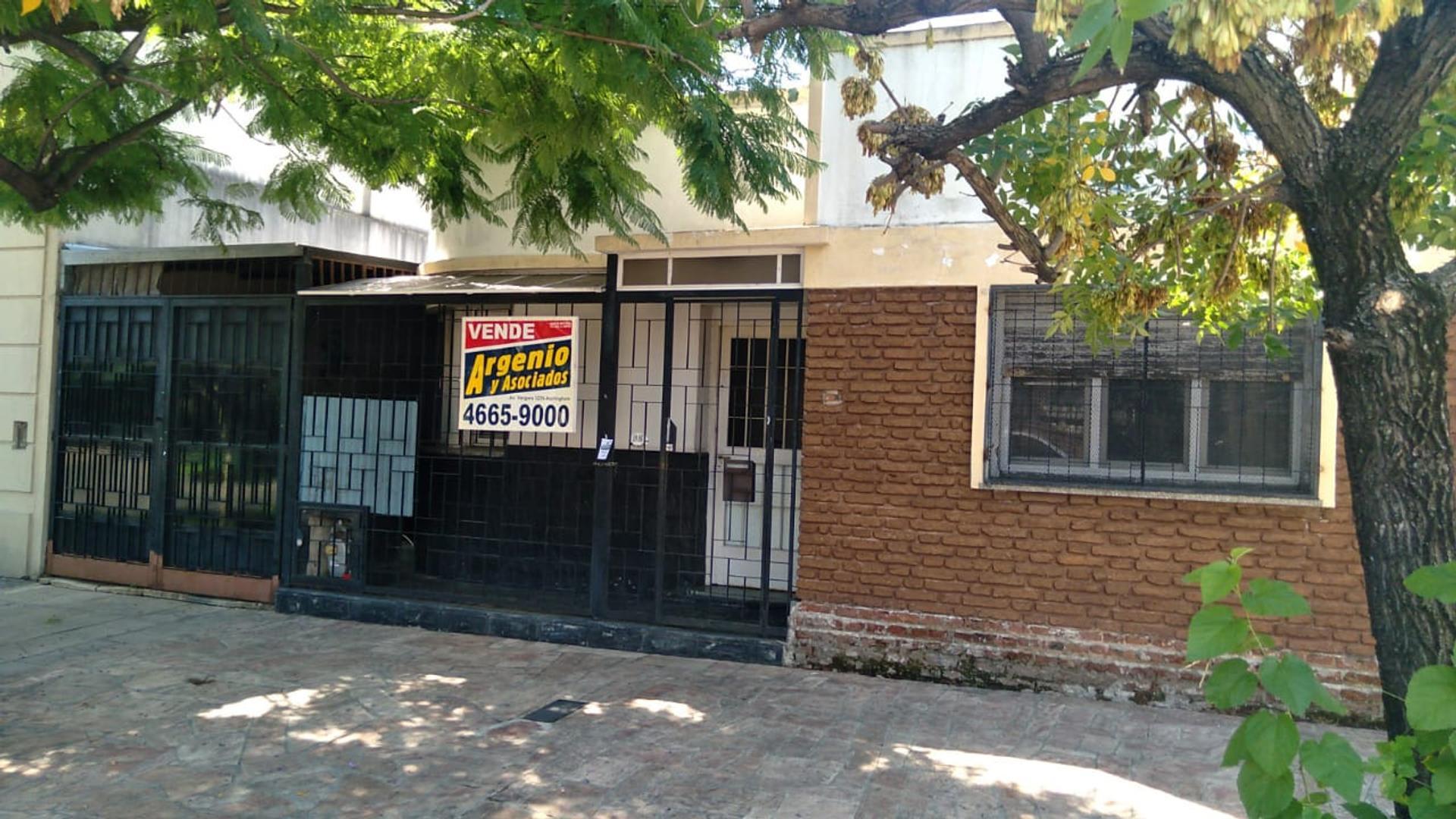 C Colon 1000 - USD73.000 - Casa - en Venta