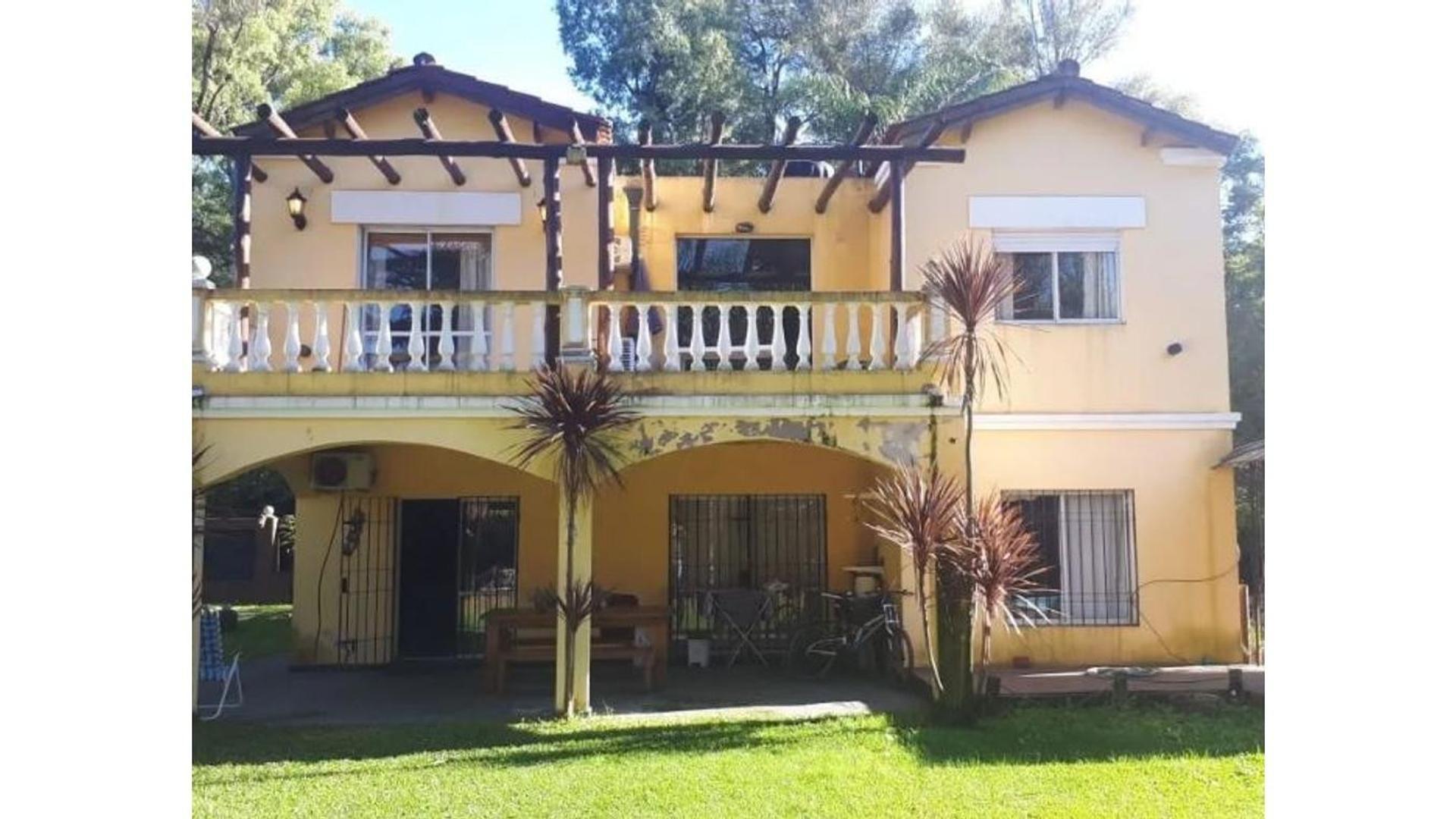 Saavedra 1300 - USD245.000 - Casa - en Venta