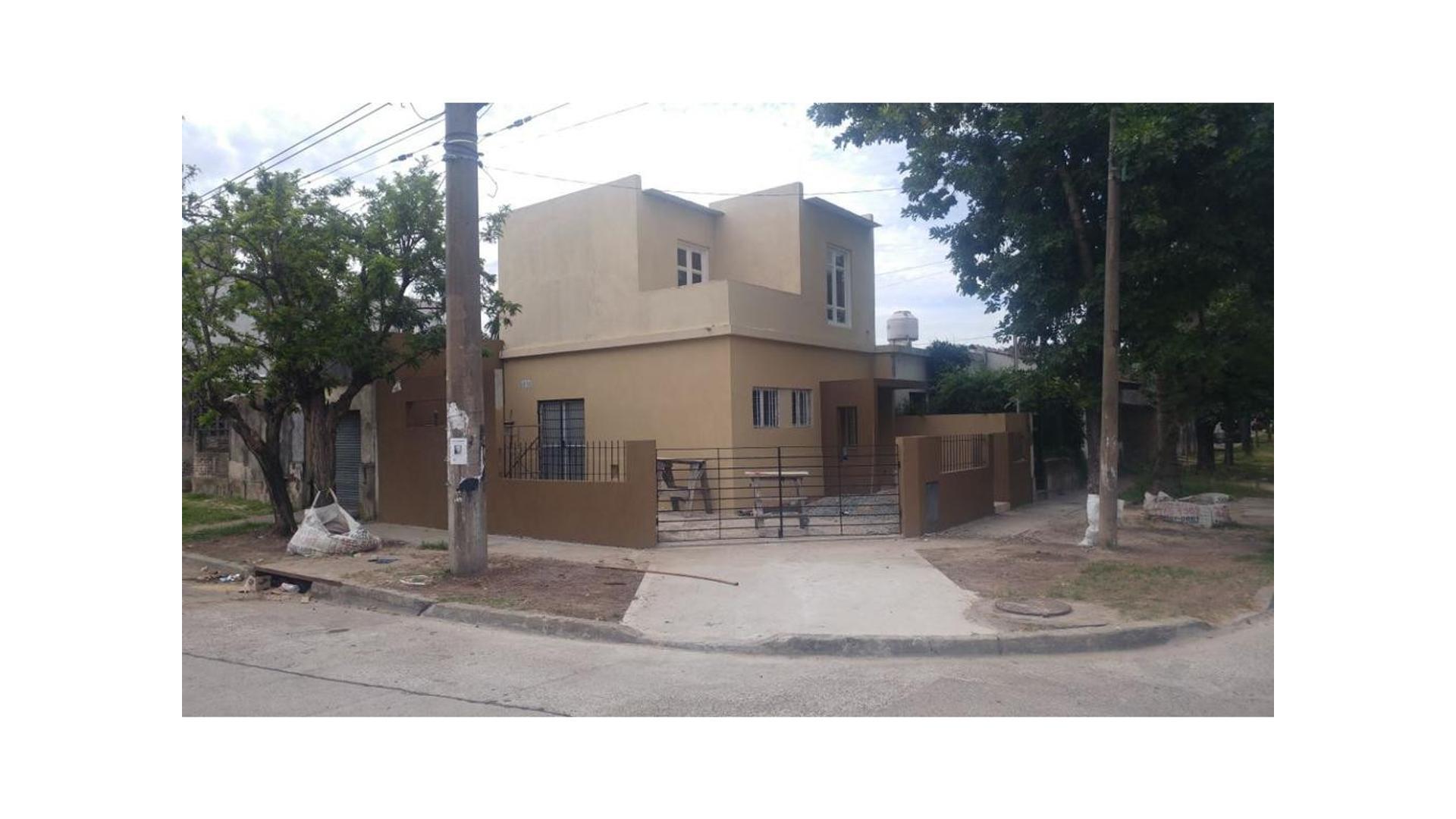 Santa Monica 600 - USD79.900 - Casa - en Venta